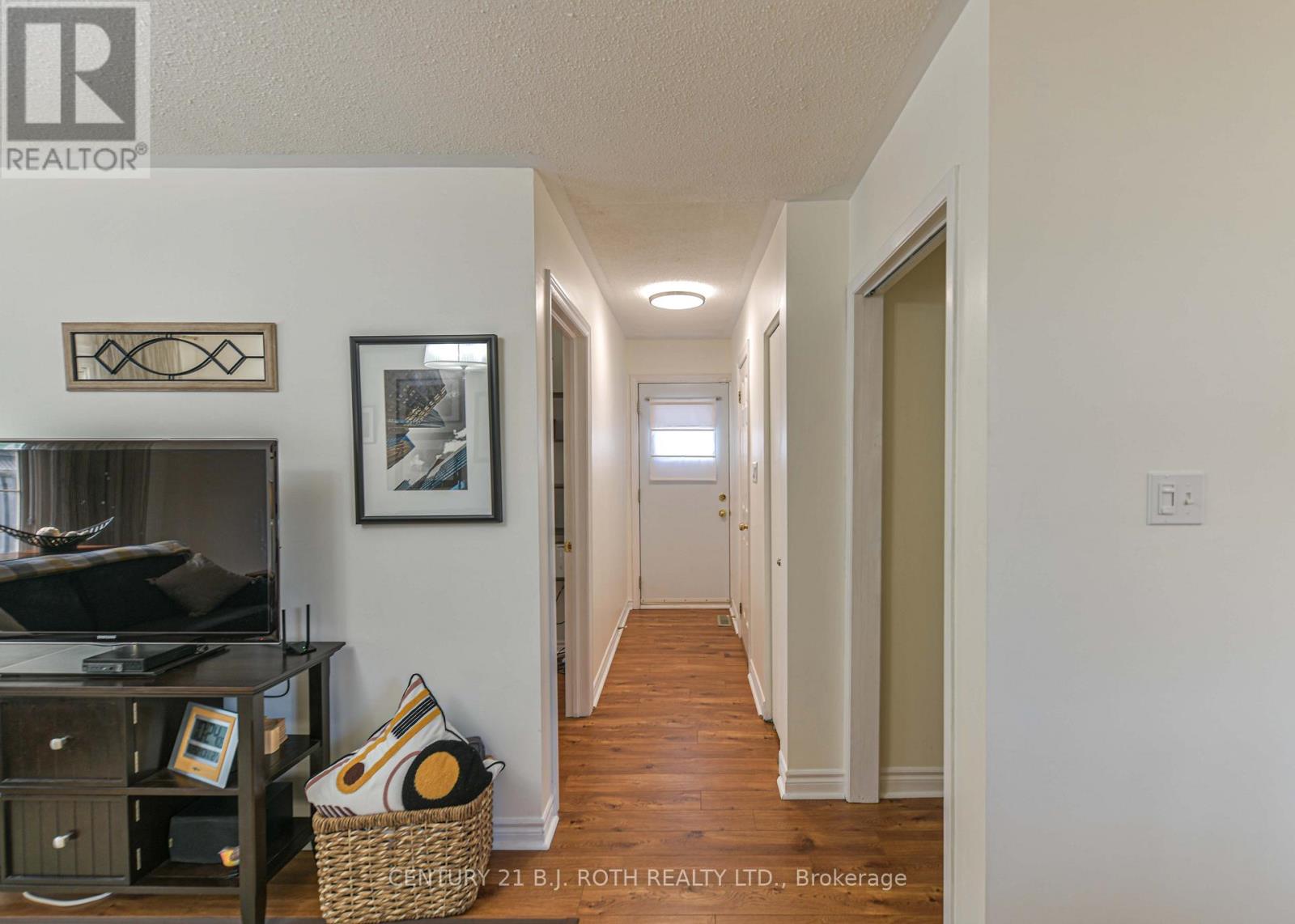 15 Glenecho Drive, Barrie (Grove East), Ontario  L4M 4J2 - Photo 18 - S13207296