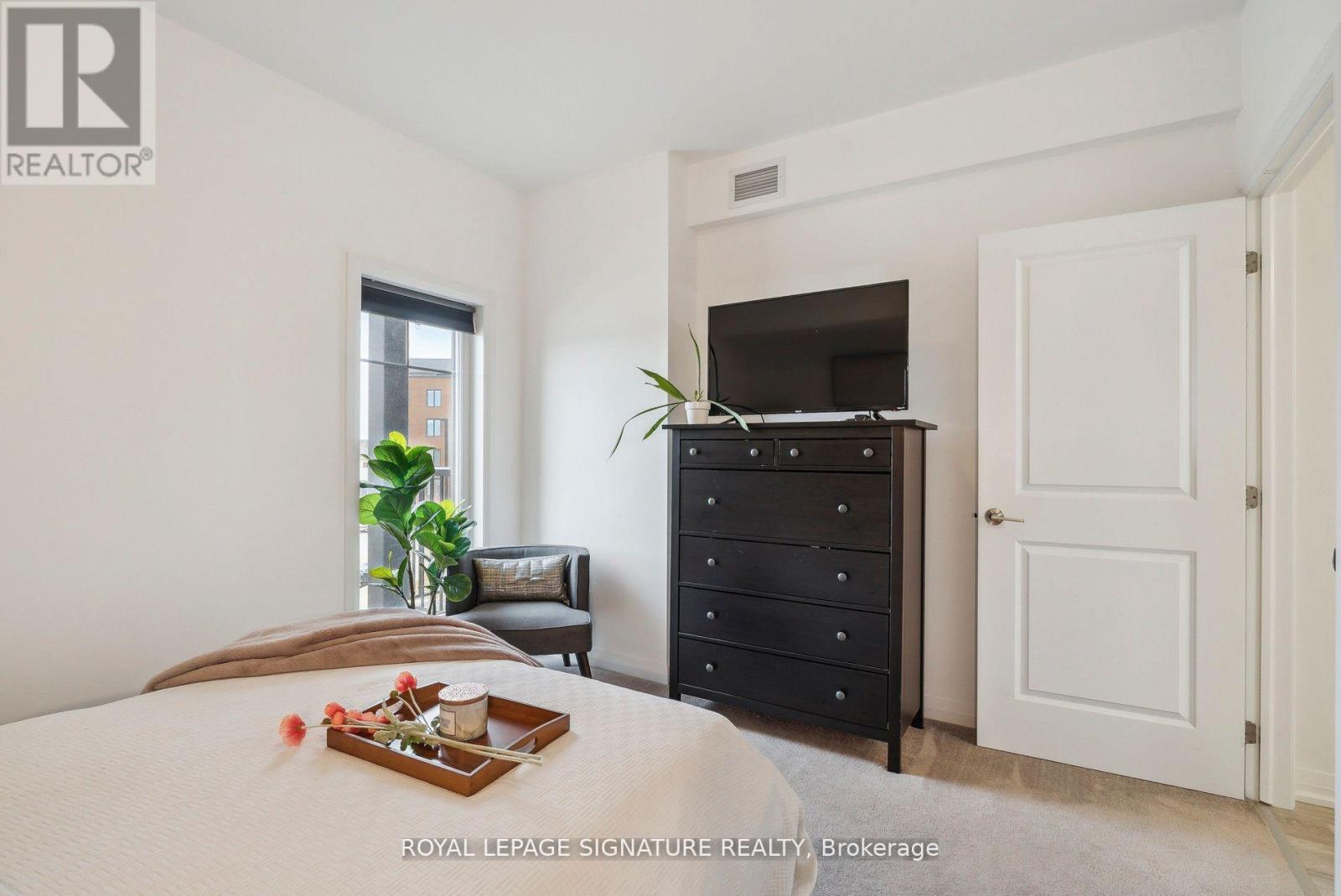 205 - 54 Koda Street, Barrie (Holly), Ontario L9J 0J6 - Photo 10 - S13207540