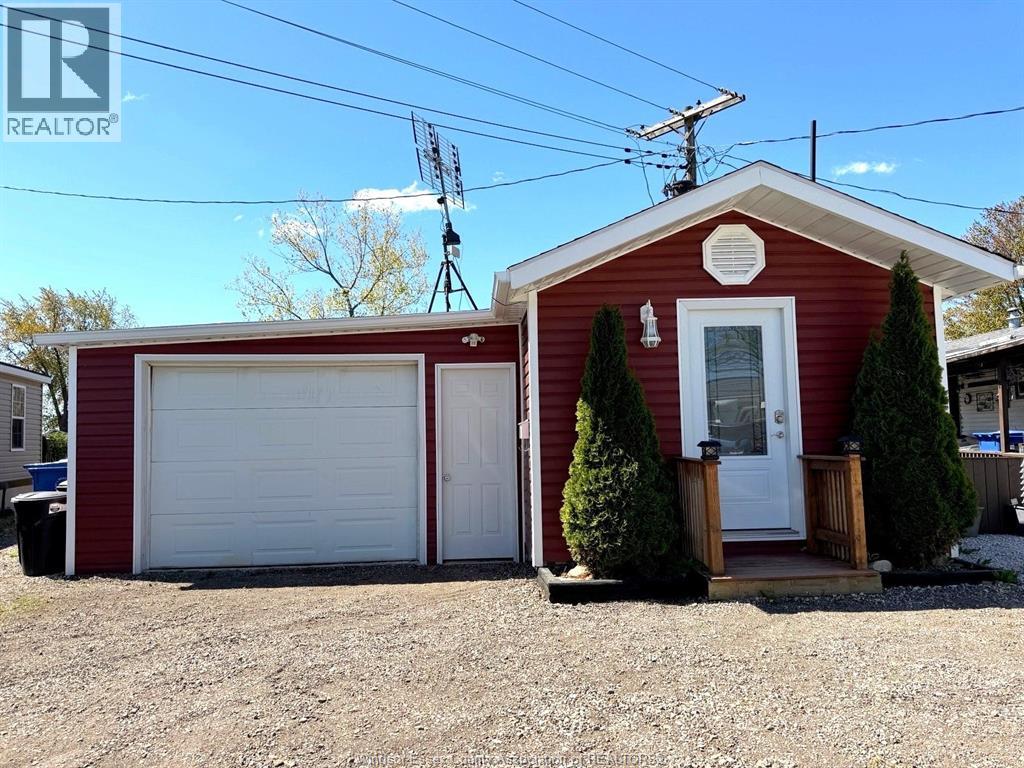 709 HERITAGE ROAD Unit# 34, Kingsville, Ontario