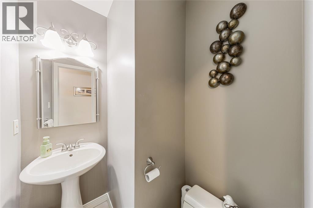 395 April Court, St Clair, Ontario  N0N 1G0 - Photo 15 - 26012359