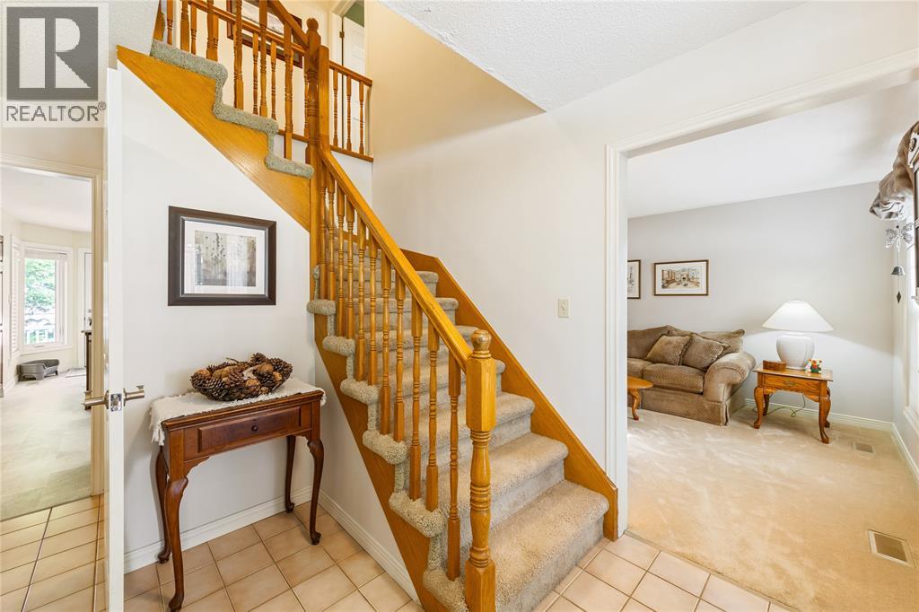 395 April Court, St Clair, Ontario  N0N 1G0 - Photo 3 - 26012359