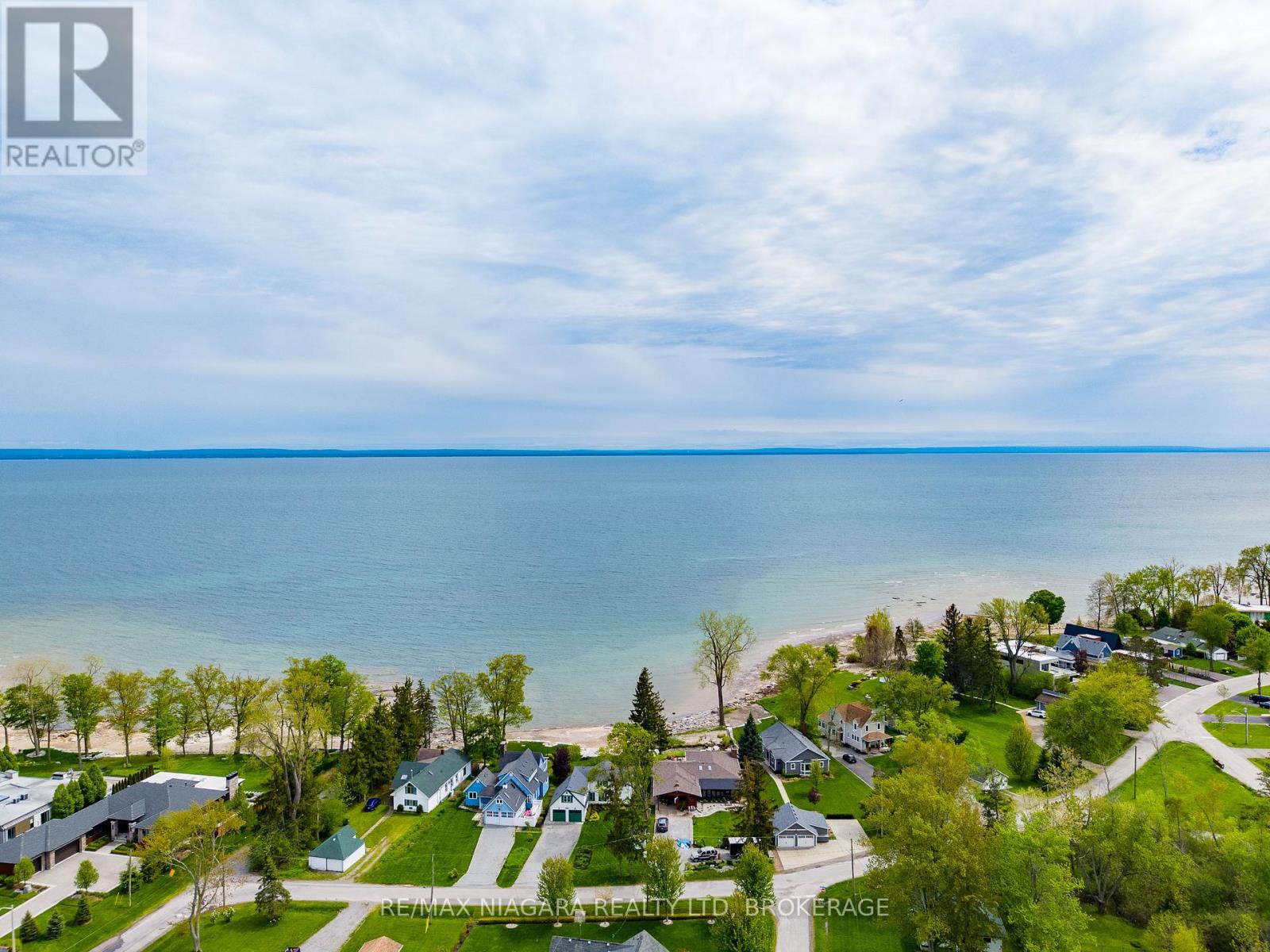 60 Pleasant Avenue N, Fort Erie, Ontario  L0S 1N0 - Photo 45 - X13165660