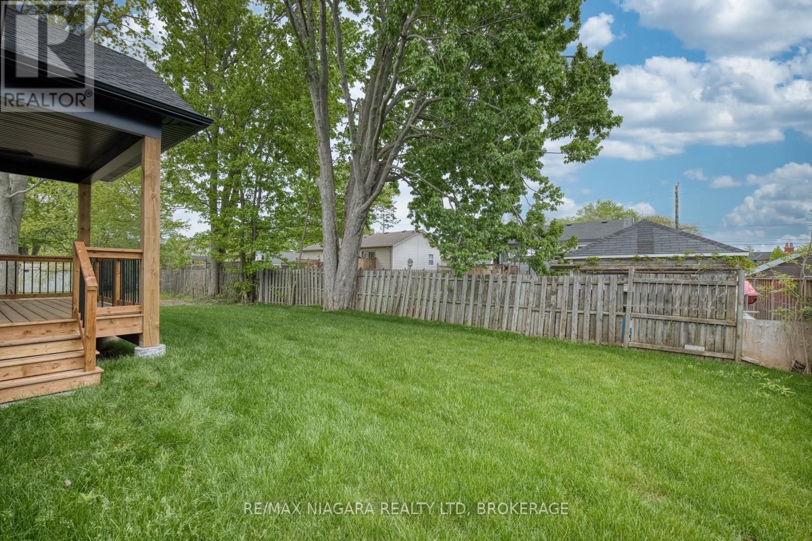 60 Pleasant Avenue N, Fort Erie, Ontario  L0S 1N0 - Photo 5 - X13165660