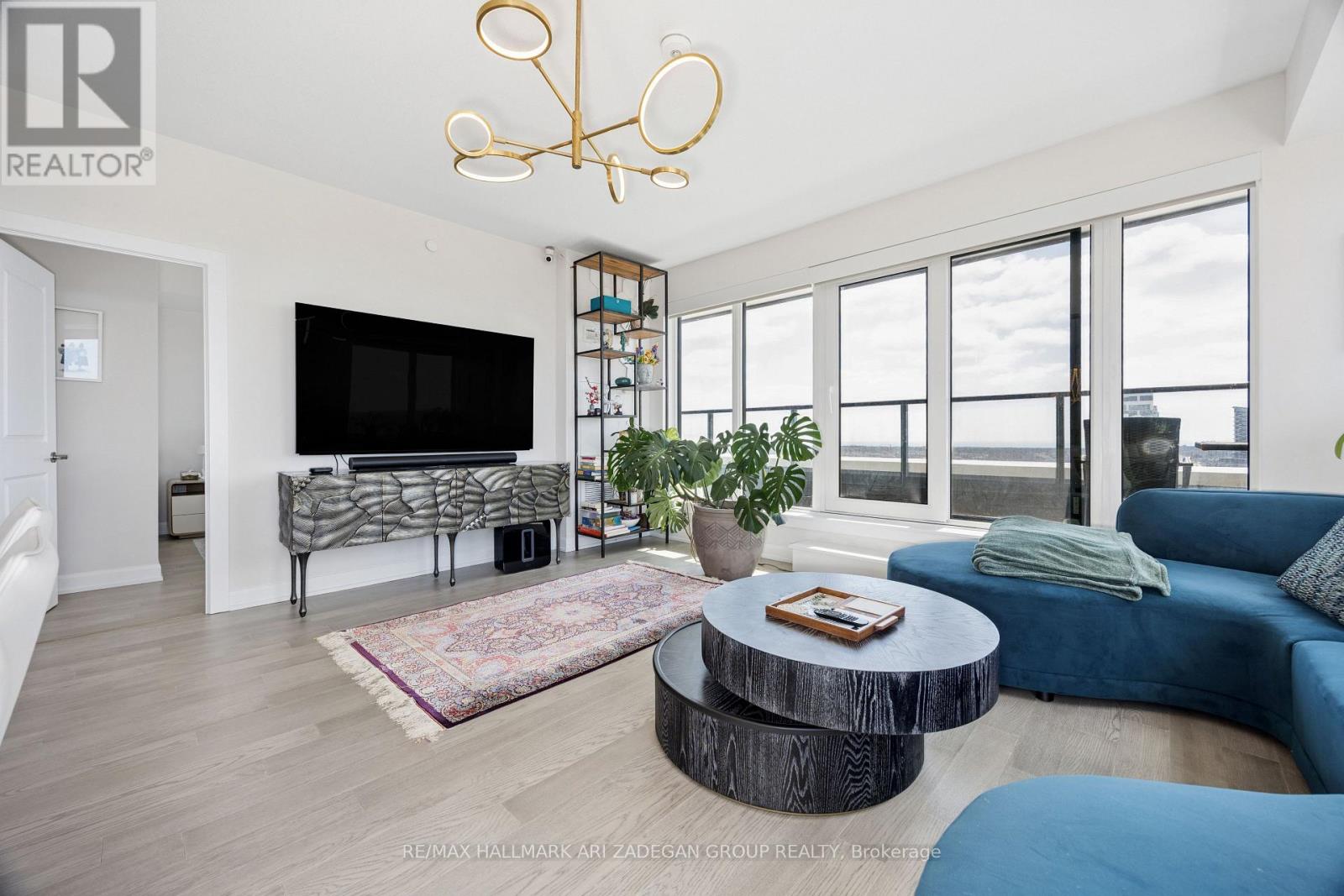 1302 - 3200 William Coltson Avenue, Oakville, Ontario  L6H 7W6 - Photo 6 - W13207284