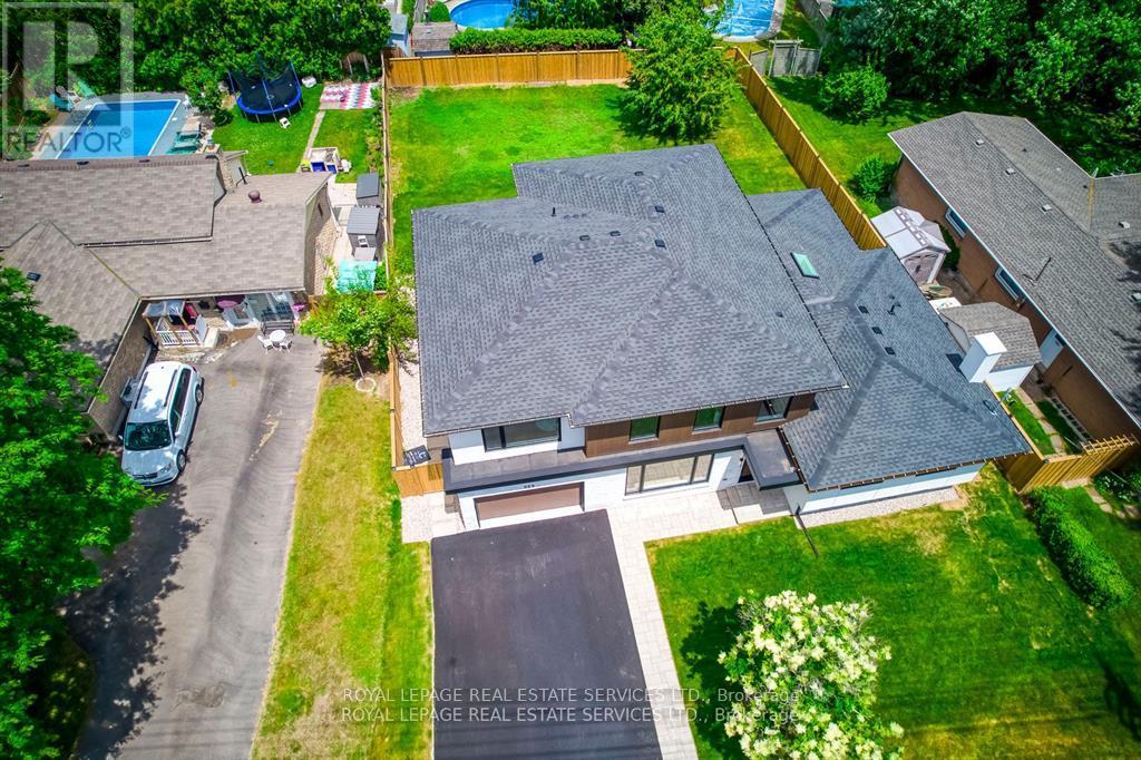 559 Walkers Line, Burlington, Ontario  L7N 2E4 - Photo 5 - W13207302