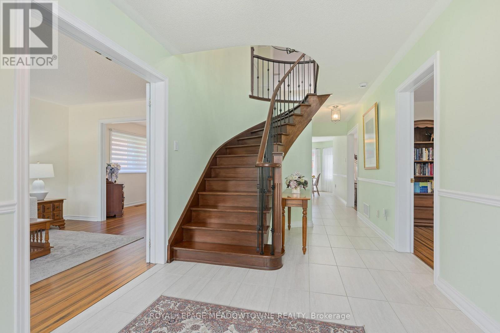7 Eaton Street, Halton Hills, Ontario  L7G 5J9 - Photo 26 - W13207342