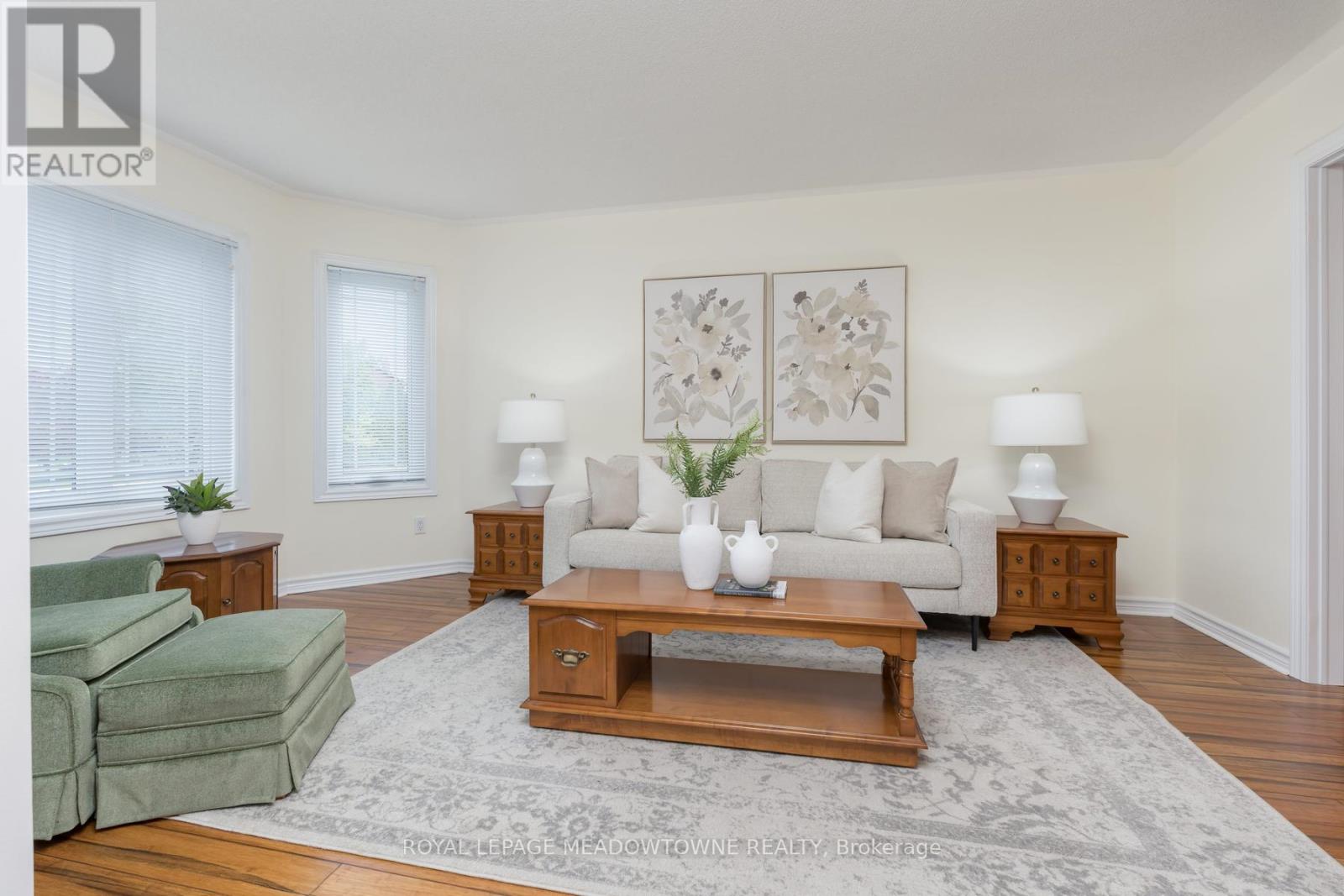 7 Eaton Street, Halton Hills, Ontario  L7G 5J9 - Photo 8 - W13207342