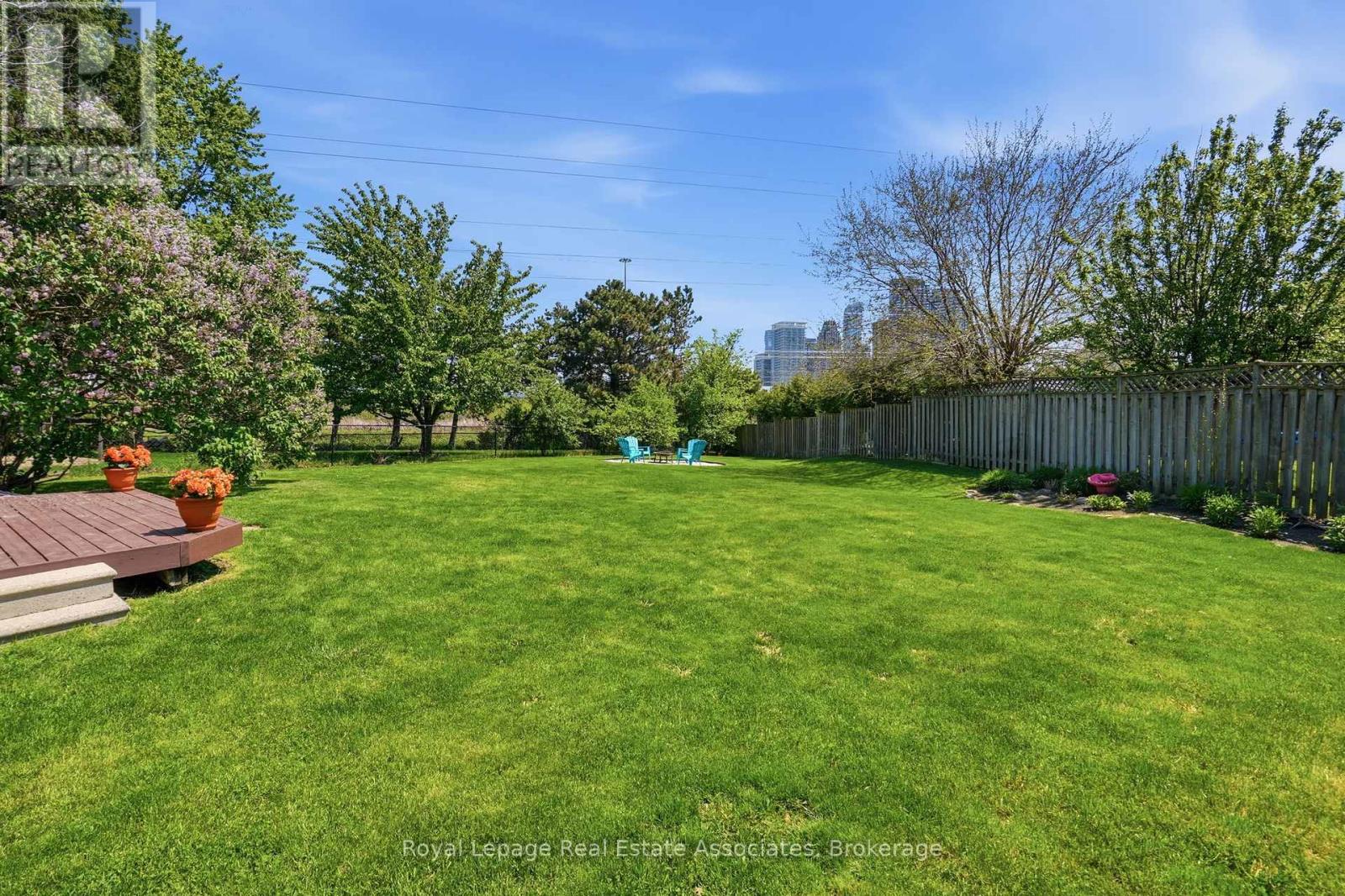 4454 Mayflower Drive, Mississauga, Ontario  L5R 1S6 - Photo 43 - W13207378