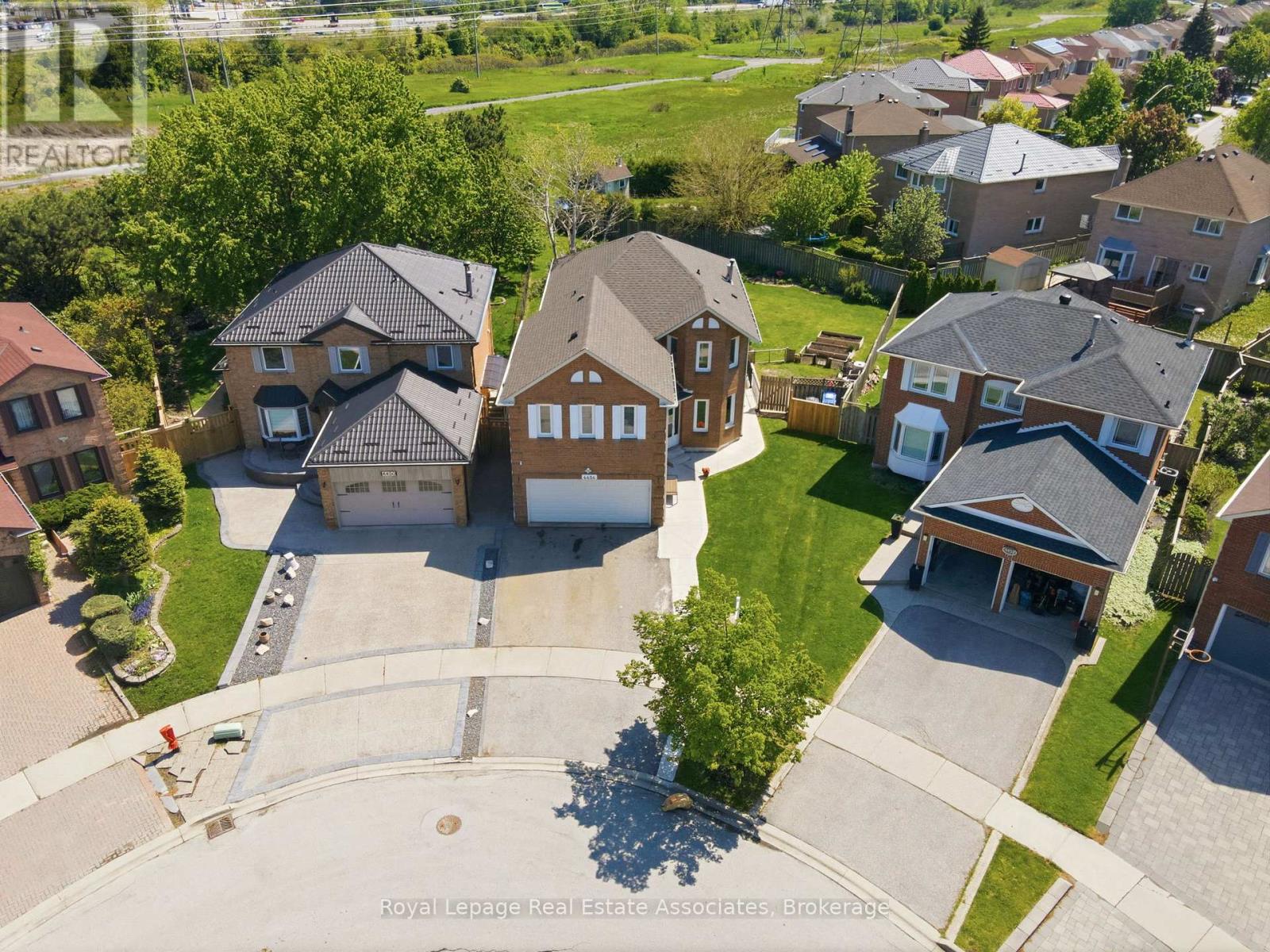 4454 Mayflower Drive, Mississauga, Ontario  L5R 1S6 - Photo 46 - W13207378