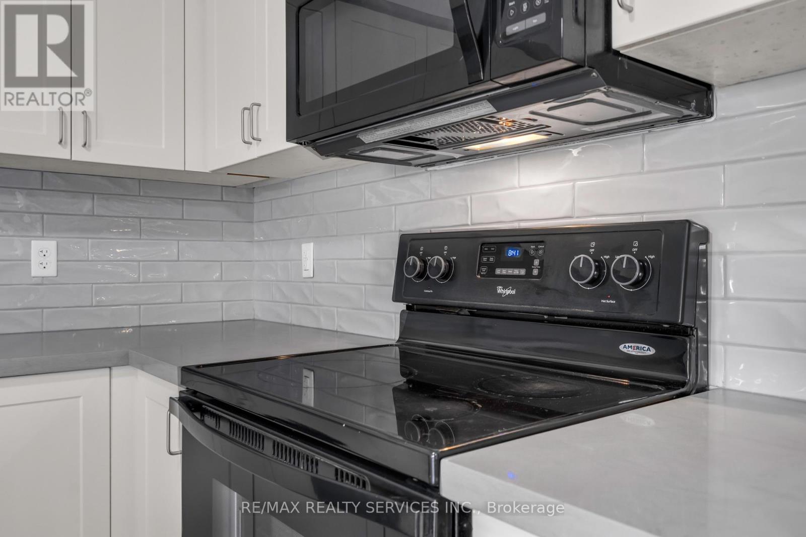 3 - 43 Hays Boulevard, Oakville, Ontario  L6H 0J1 - Photo 12 - W13207380