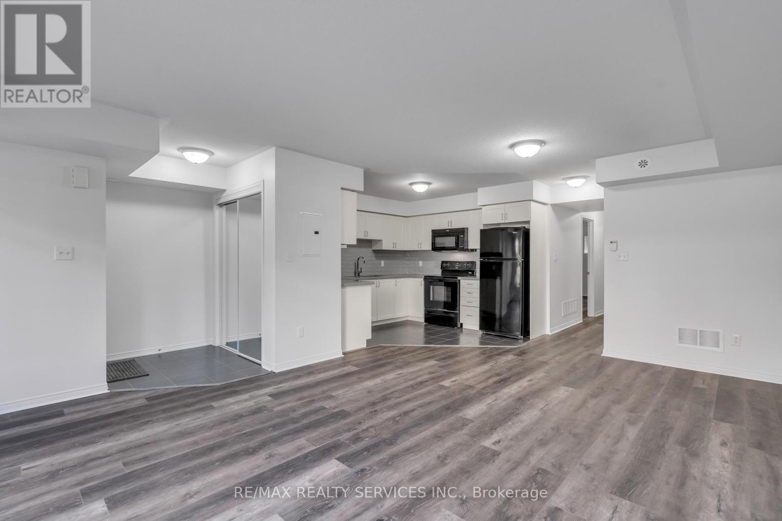 3 - 43 Hays Boulevard, Oakville, Ontario  L6H 0J1 - Photo 7 - W13207380