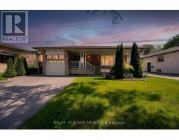19 WALL AVENUE, Toronto, Ontario
