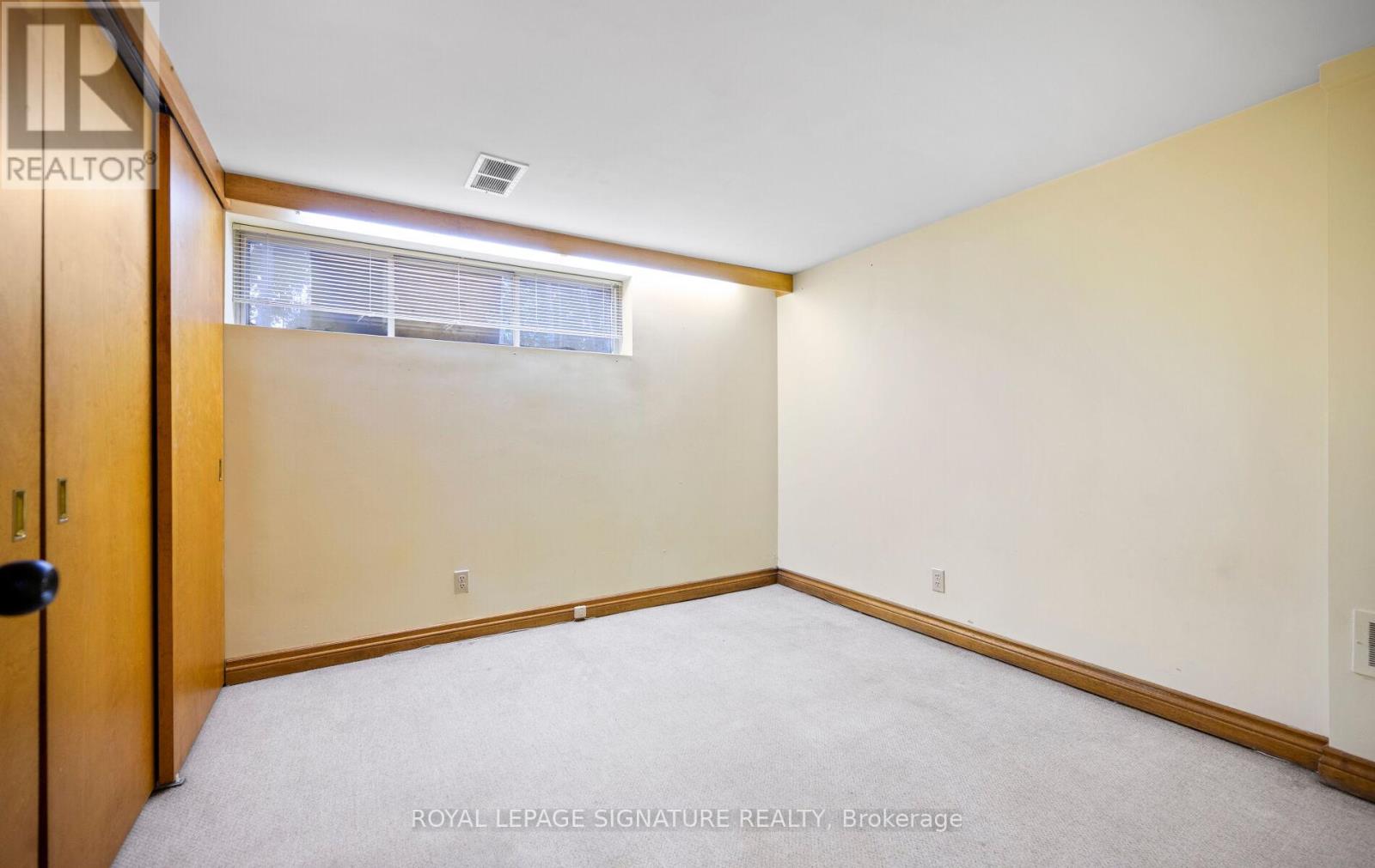 1570 Park Royale Boulevard, Mississauga, Ontario  L5E 2Z4 - Photo 25 - W13207504