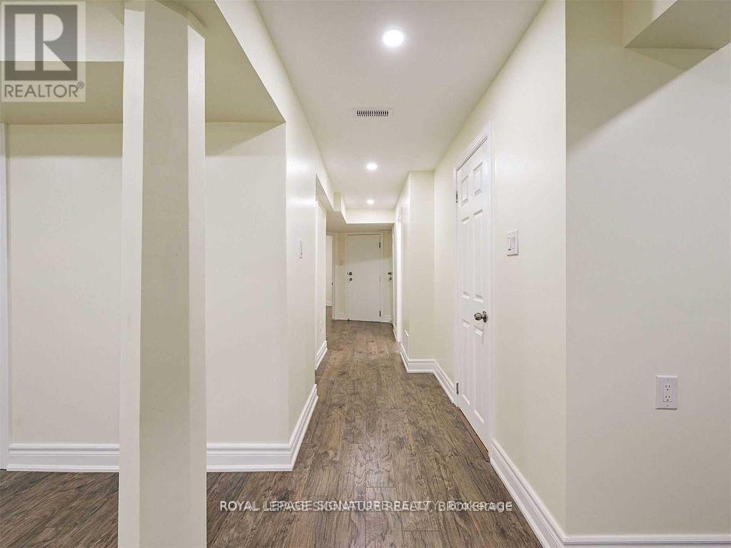 Basement - 5955 Leeside Crescent, Mississauga, Ontario  L5M 5L8 - Photo 19 - W13207564