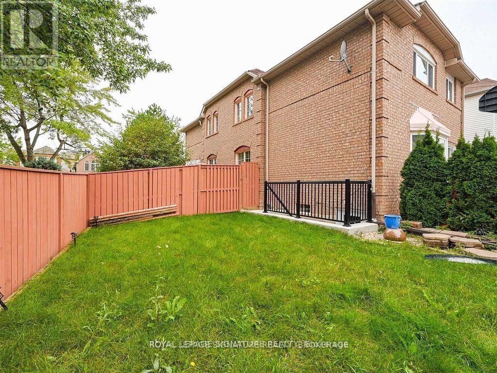 Basement - 5955 Leeside Crescent, Mississauga, Ontario  L5M 5L8 - Photo 2 - W13207564