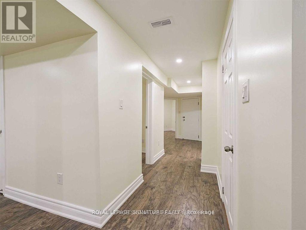 Basement - 5955 Leeside Crescent, Mississauga, Ontario  L5M 5L8 - Photo 20 - W13207564