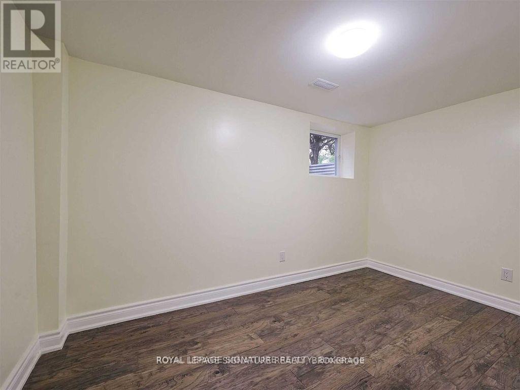 Basement - 5955 Leeside Crescent, Mississauga, Ontario  L5M 5L8 - Photo 22 - W13207564