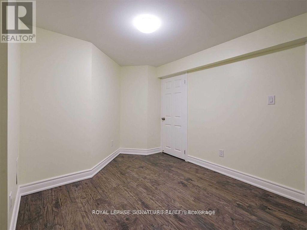 Basement - 5955 Leeside Crescent, Mississauga, Ontario  L5M 5L8 - Photo 25 - W13207564