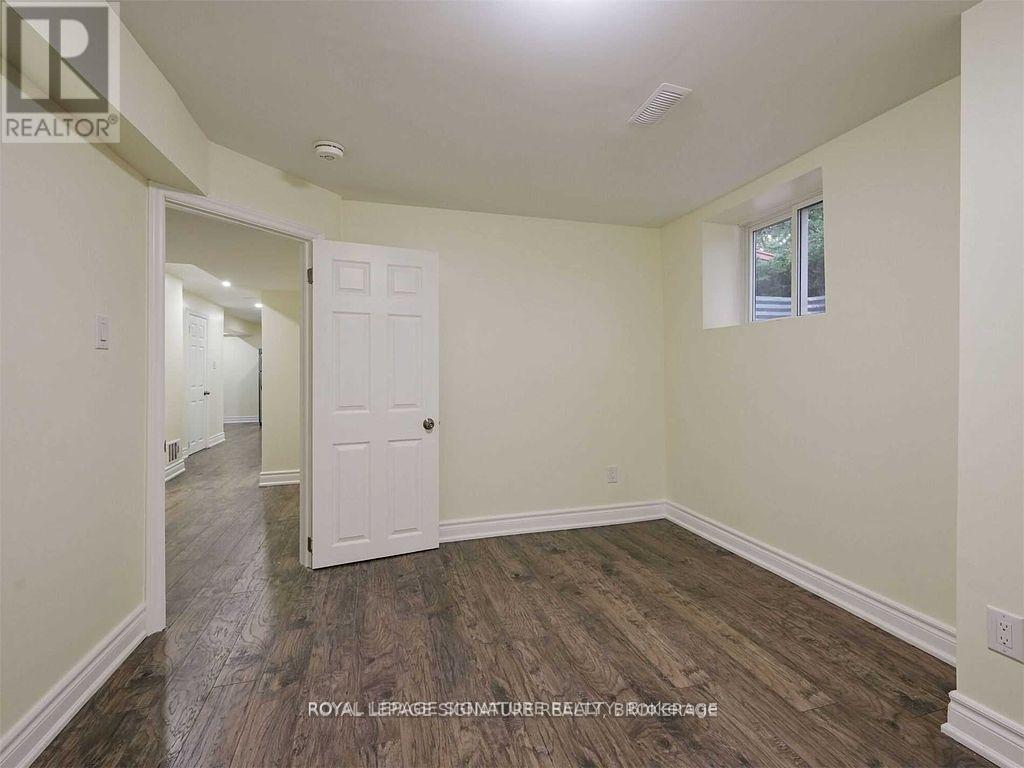 Basement - 5955 Leeside Crescent, Mississauga, Ontario  L5M 5L8 - Photo 26 - W13207564