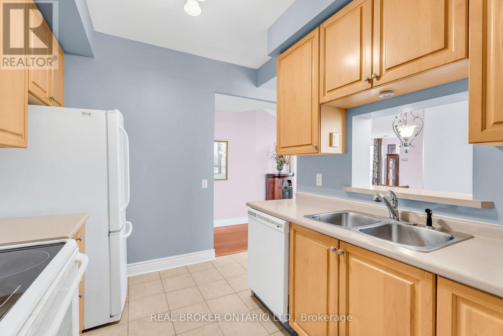 405 - 1 Belvedere Court, Brampton, Ontario  L6V 4M6 - Photo 9 - W13207676