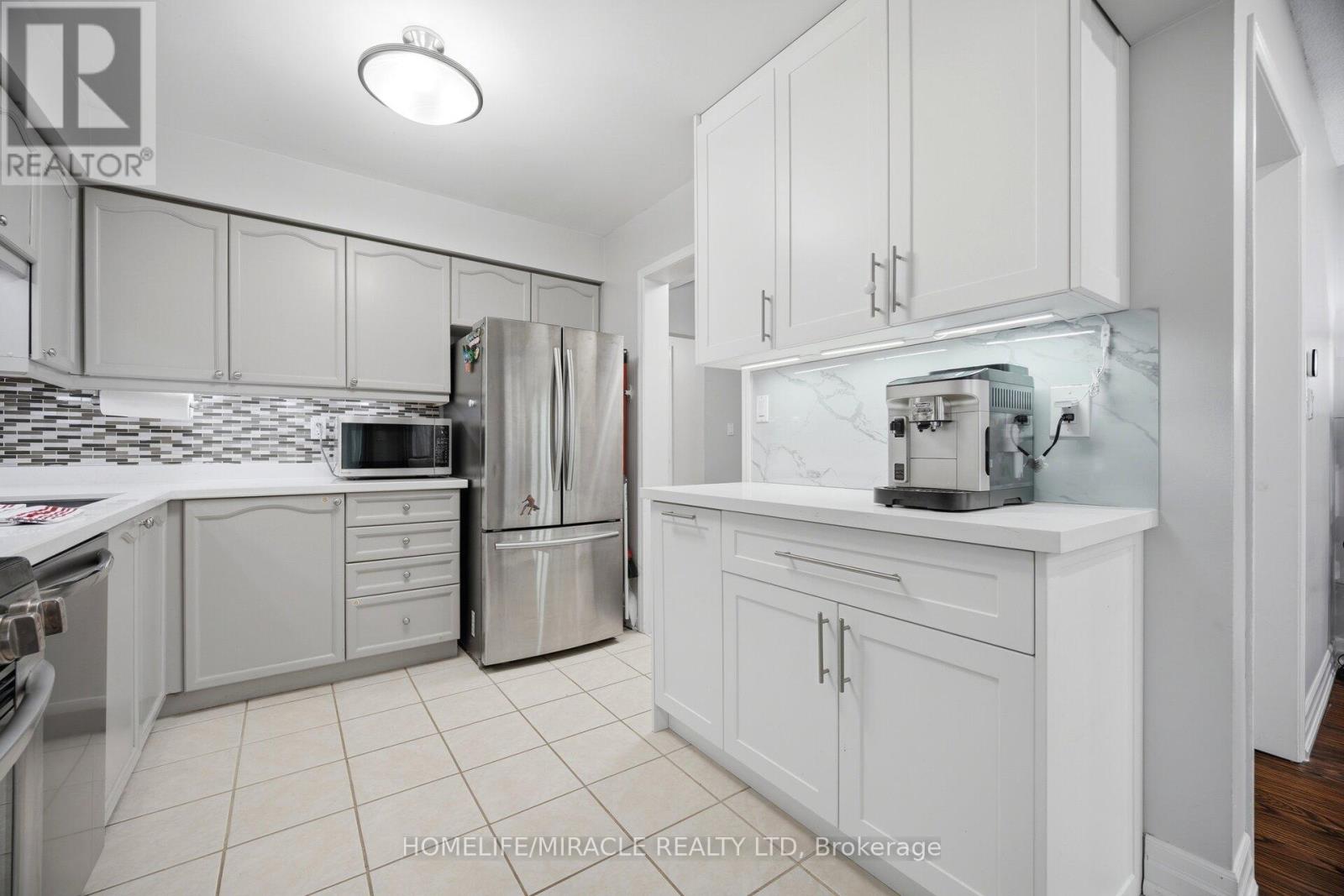71 Dandelion Road, Brampton, Ontario  L6R 1Y3 - Photo 16 - W13207694