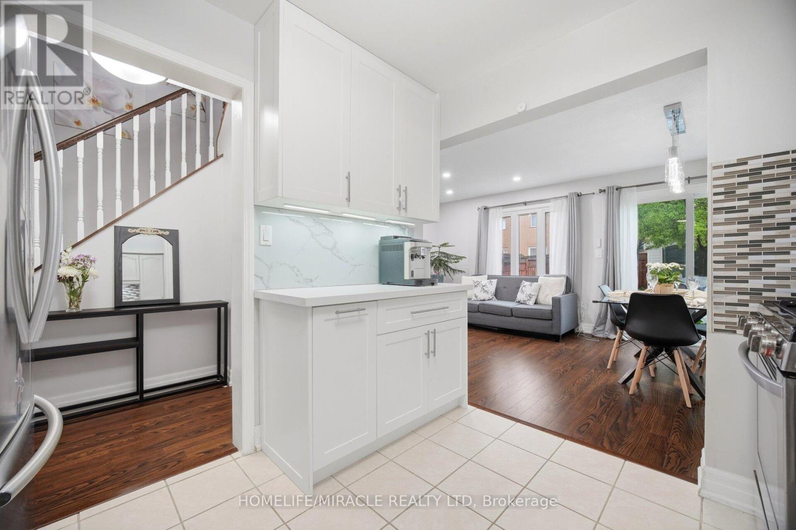 71 Dandelion Road, Brampton, Ontario  L6R 1Y3 - Photo 19 - W13207694