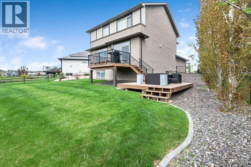 12 Ranchers Bay, Okotoks, Alberta  T1S 0P2 - Photo 43 - A2315231