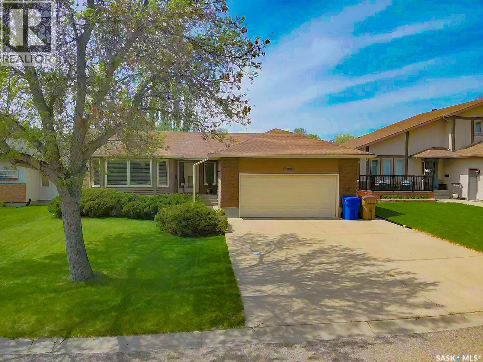 205 Hector Crescent N, Regina, Saskatchewan  S4Y 1C1 - Photo 1 - SK037330