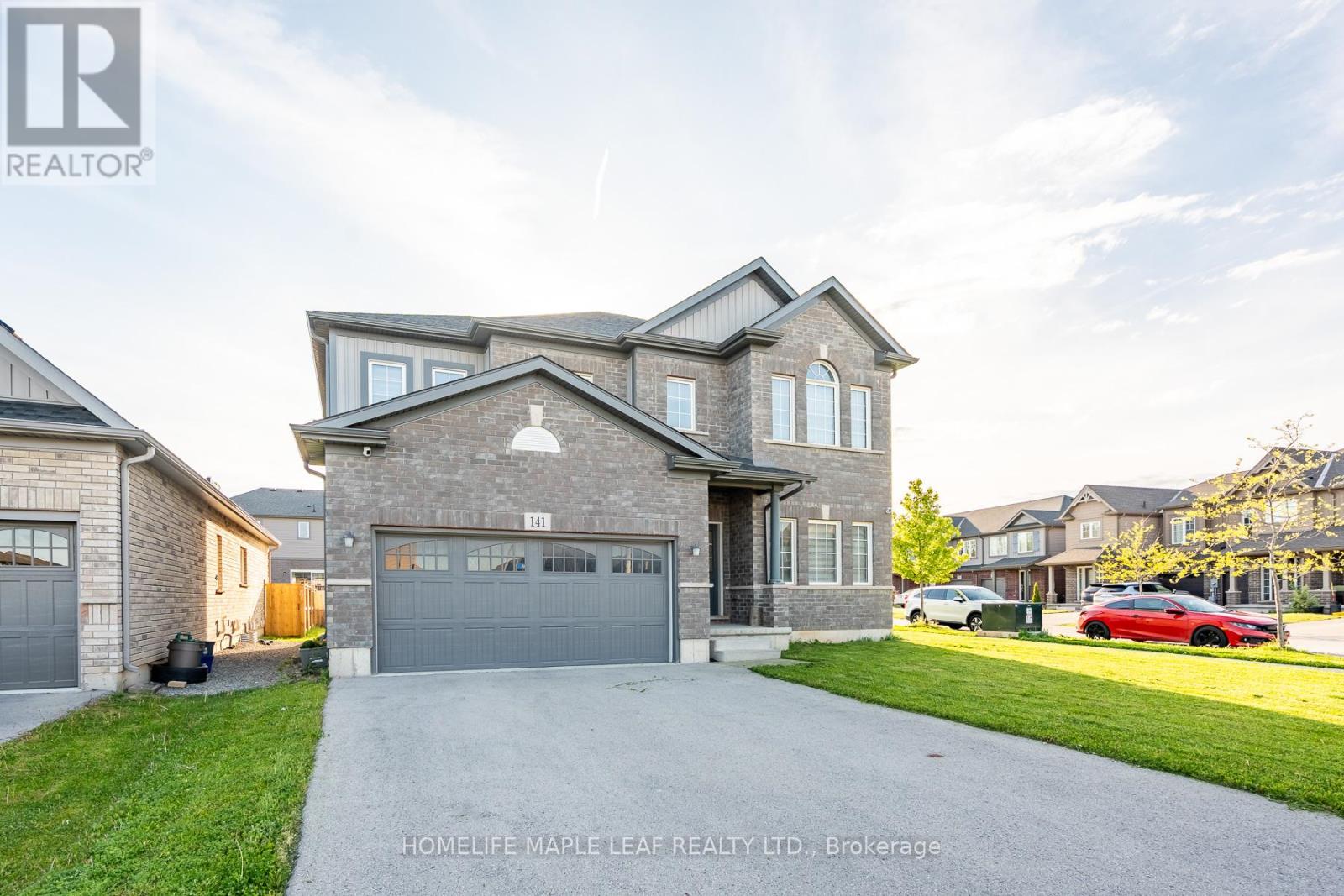 141 Crow Street, Welland, Ontario  L3B 5N8 - Photo 2 - X13207344