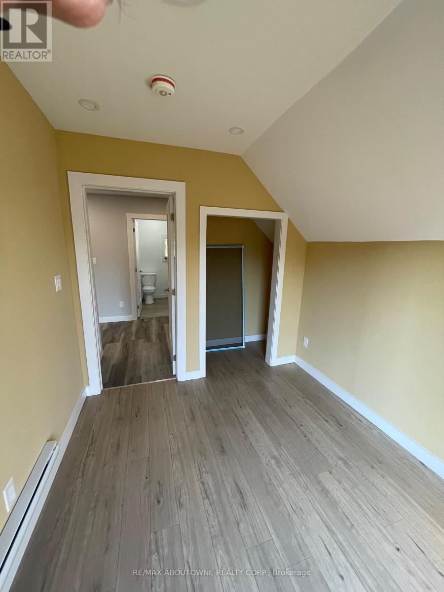 759 Barton Street E, Hamilton, Ontario  L8L 3A9 - Photo 10 - X13207374