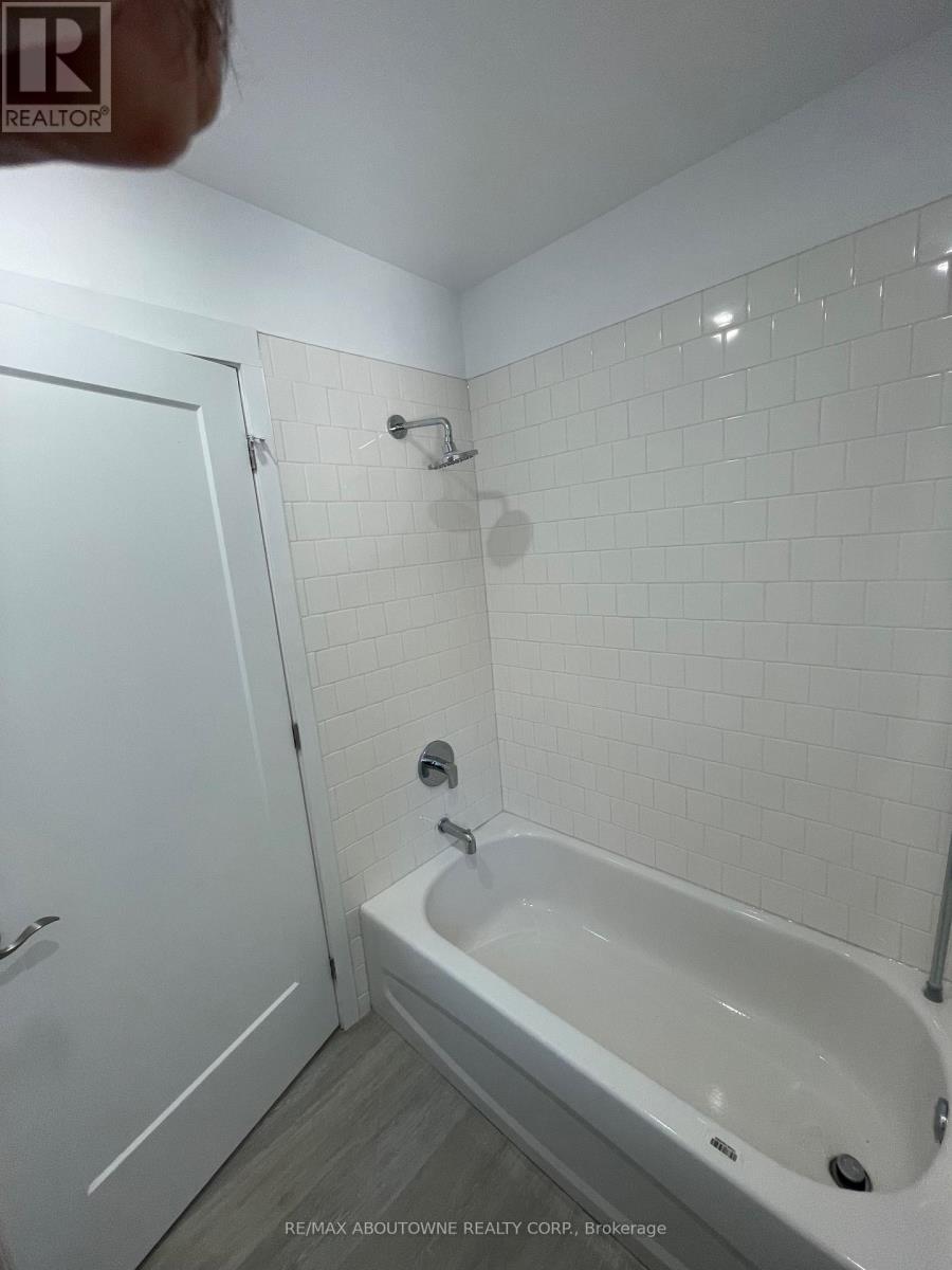 759 Barton Street E, Hamilton, Ontario  L8L 3A9 - Photo 12 - X13207374
