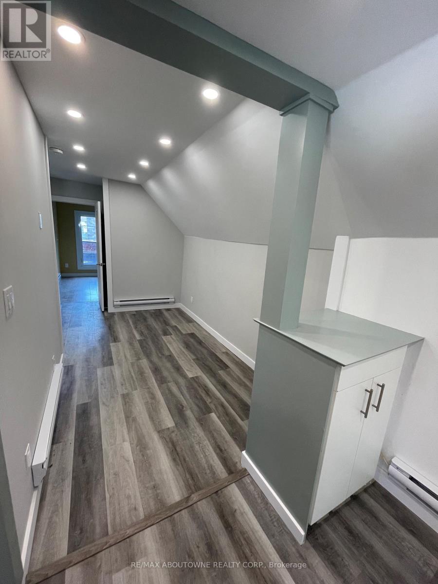 759 Barton Street E, Hamilton, Ontario  L8L 3A9 - Photo 16 - X13207374
