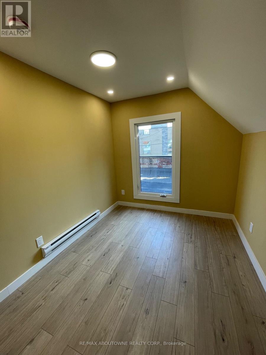 759 Barton Street E, Hamilton, Ontario  L8L 3A9 - Photo 7 - X13207374