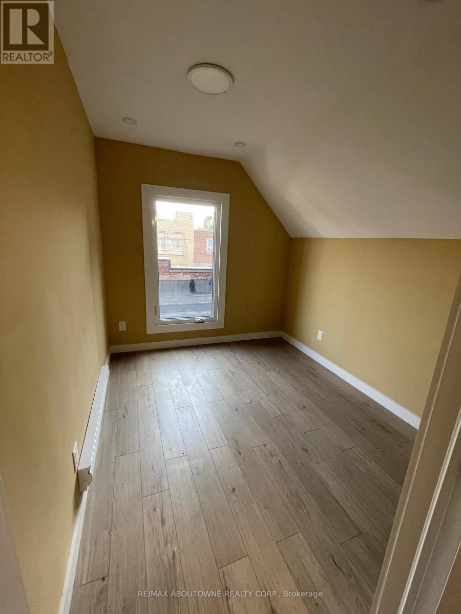 759 Barton Street E, Hamilton, Ontario  L8L 3A9 - Photo 8 - X13207374