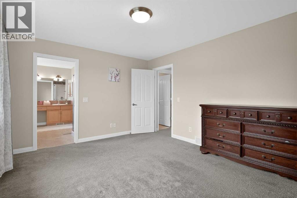 284 Royal Oak Circle Nw, Calgary, Alberta  T3G 6A4 - Photo 22 - A2315177