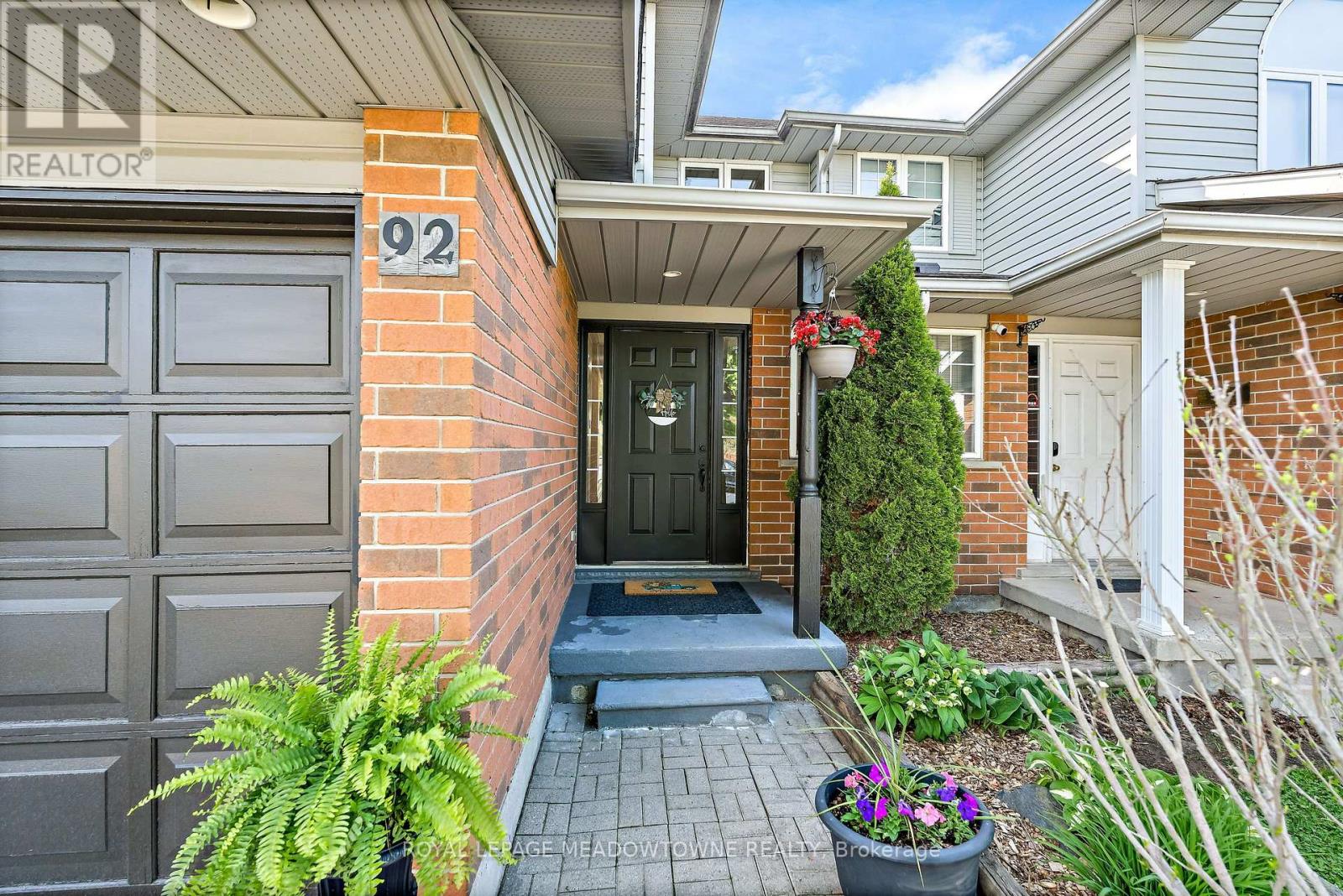 92 Chesterton Lane, Guelph, Ontario  N1E 7A6 - Photo 3 - X13207612