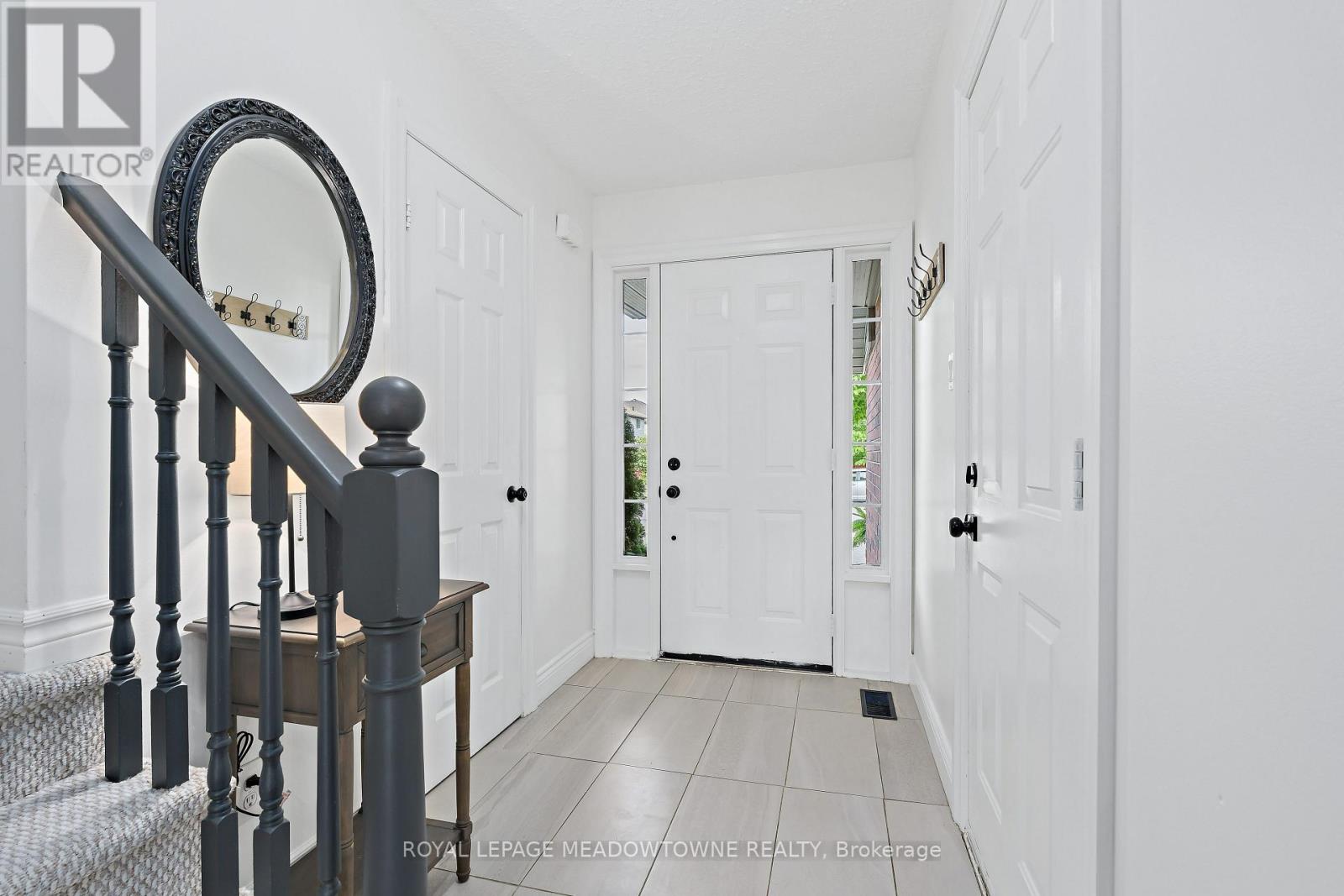 92 Chesterton Lane, Guelph, Ontario  N1E 7A6 - Photo 5 - X13207612
