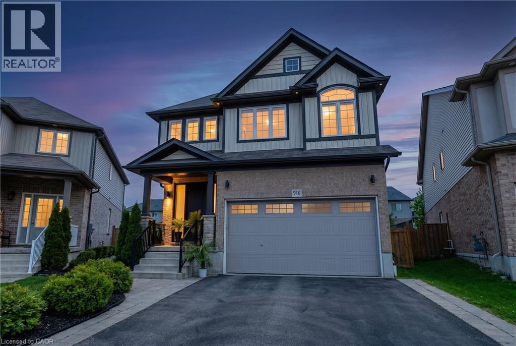 916 Steepleridge Court, Kitchener, Ontario  N2P 0B4 - Photo 2 - 40834351