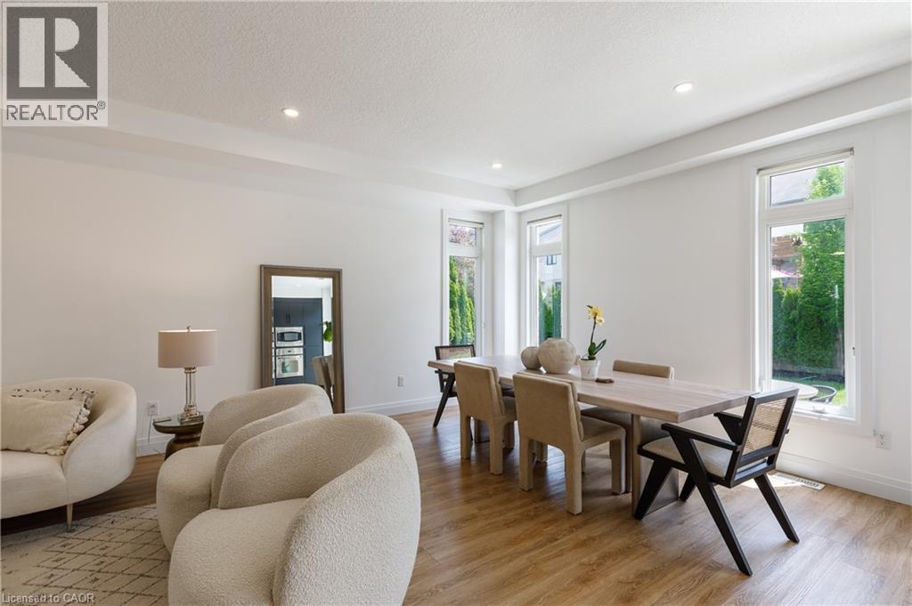 916 Steepleridge Court, Kitchener, Ontario  N2P 0B4 - Photo 6 - 40834351
