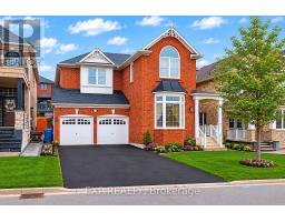 323 CHERYL MEWS BOULEVARD, Newmarket, Ontario