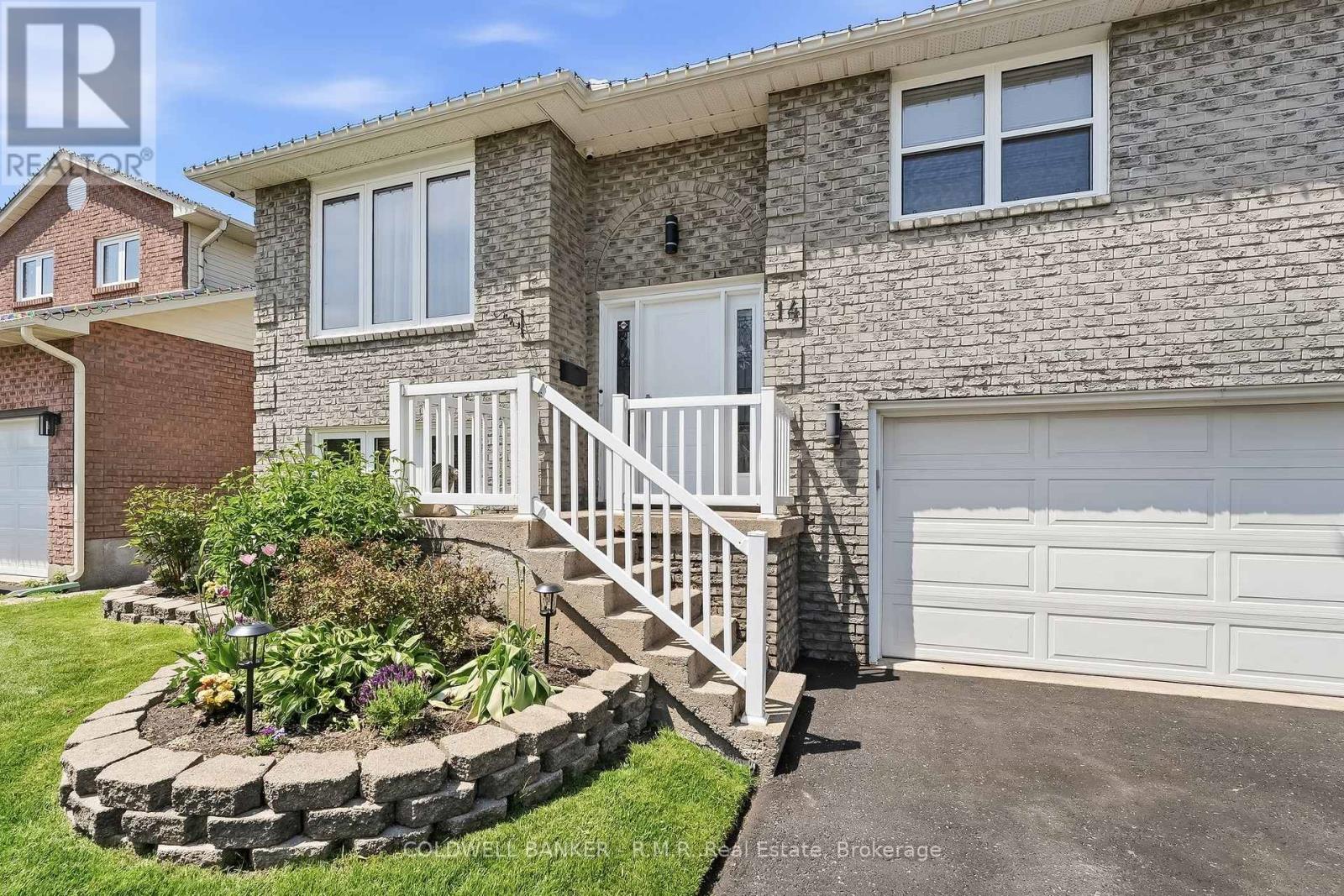 14 Glenabbey Drive, Clarington, Ontario  L1E 1B9 - Photo 4 - E13207870