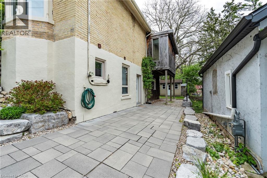 23 Pearl St Street, Guelph, Ontario  N1E 2E4 - Photo 4 - 40833534