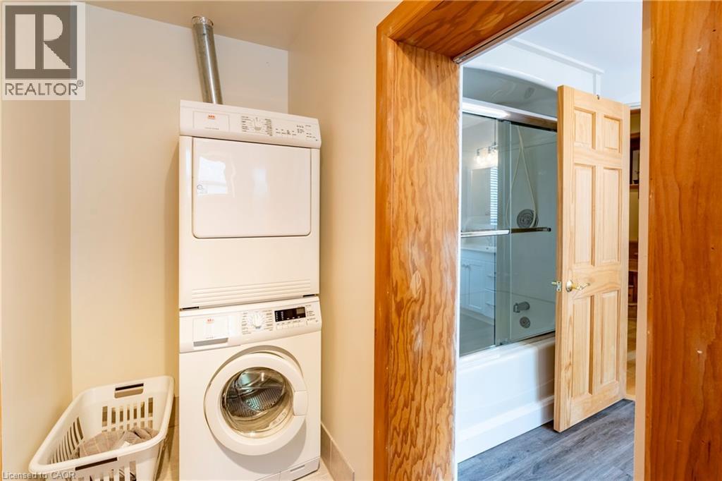23 Pearl St Street, Guelph, Ontario  N1E 2E4 - Photo 36 - 40833534