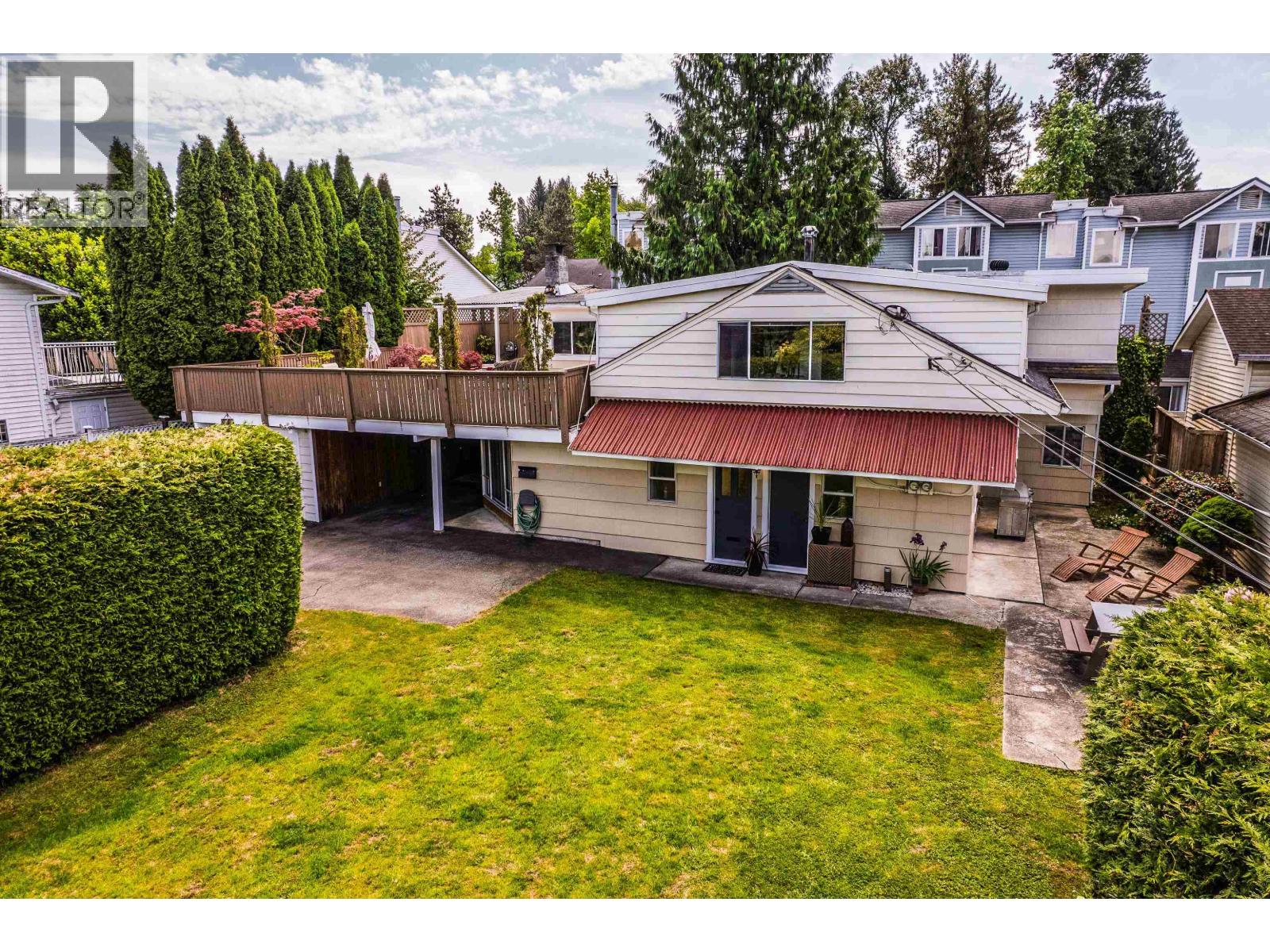 22450 Streng Avenue, Maple Ridge, British Columbia  V2X 4M5 - Photo 3 - R3129129