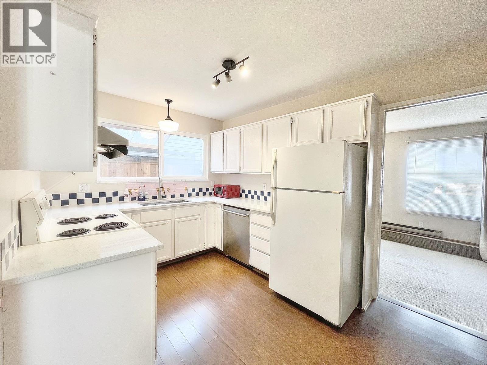 11473 Kingcome Avenue, Richmond, British Columbia  V7A 4T6 - Photo 9 - R3129102