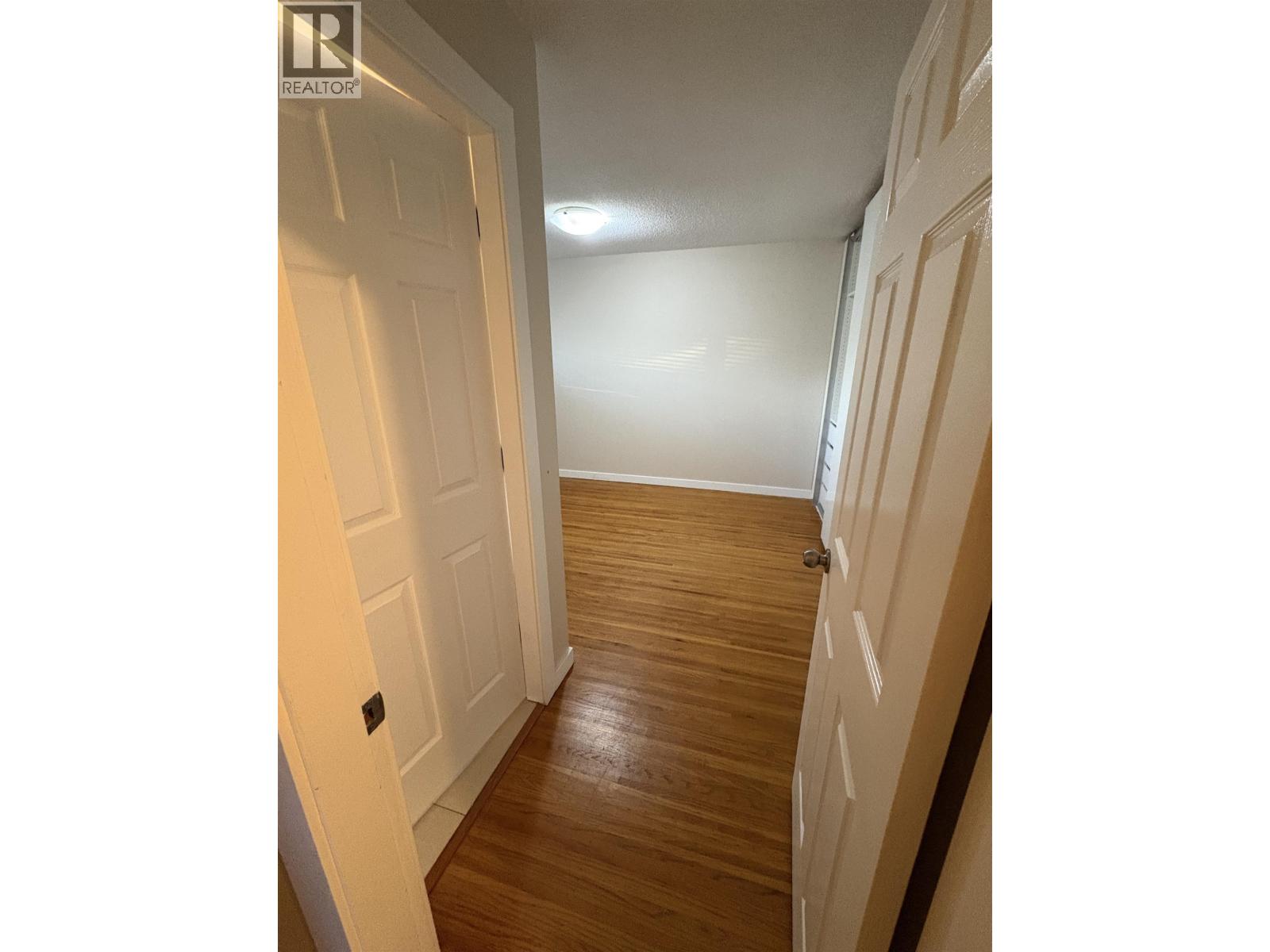 2390 Kitchener Avenue, Vancouver, British Columbia  V3B 2A9 - Photo 13 - R3129109