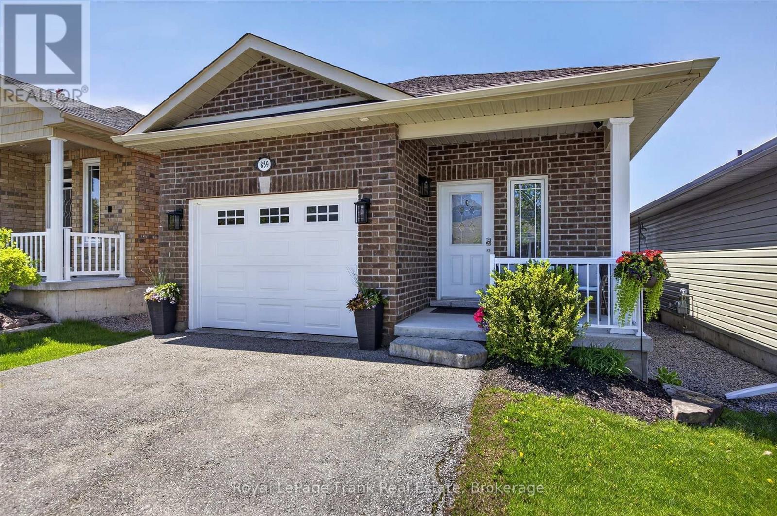 859 Emery Way, Peterborough, Ontario  K9J 0H7 - Photo 1 - X13207780