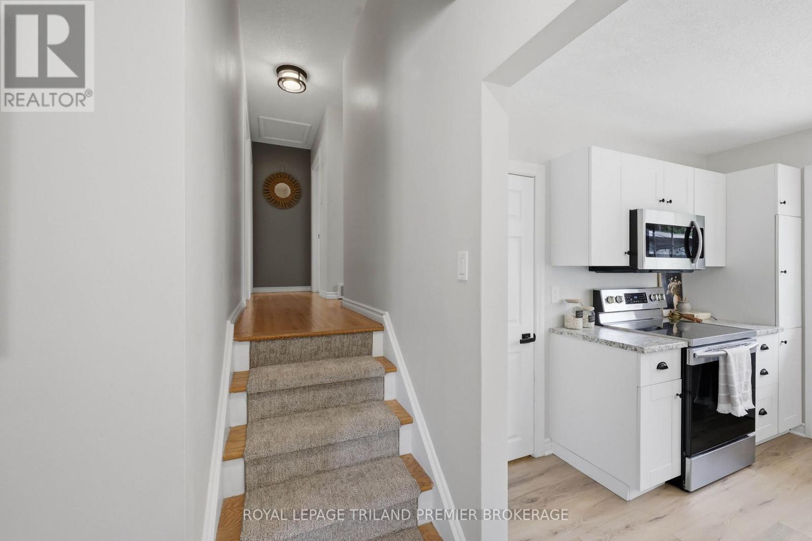 74 Deveron Crescent, London South, Ontario  N5Z 4B5 - Photo 16 - X13207864