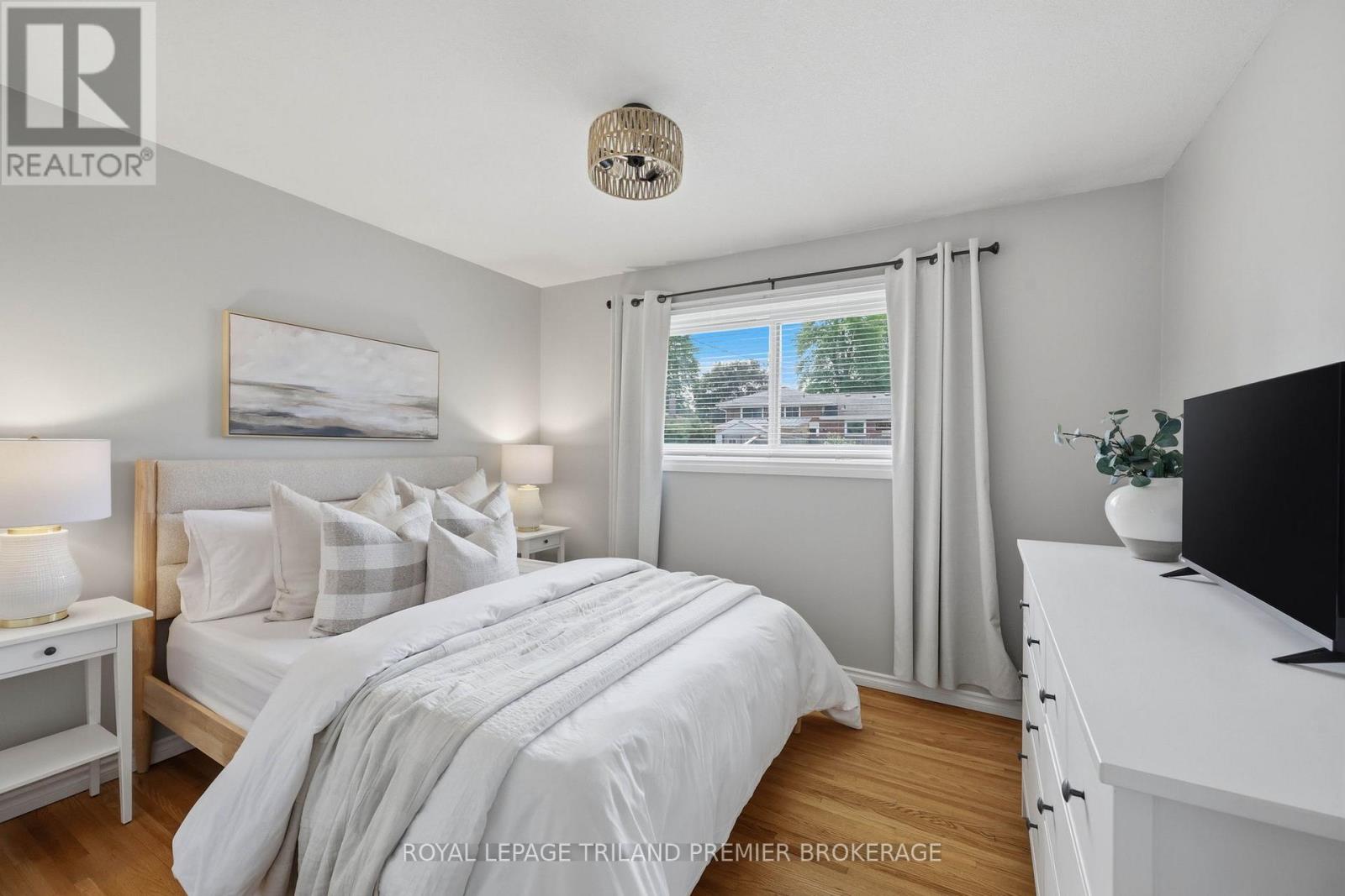 74 Deveron Crescent, London South, Ontario  N5Z 4B5 - Photo 21 - X13207864