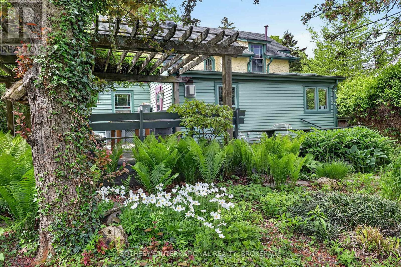 23 Vincent Avenue, Niagara-On-The-Lake, Ontario  L0S 0A1 - Photo 28 - X13207246